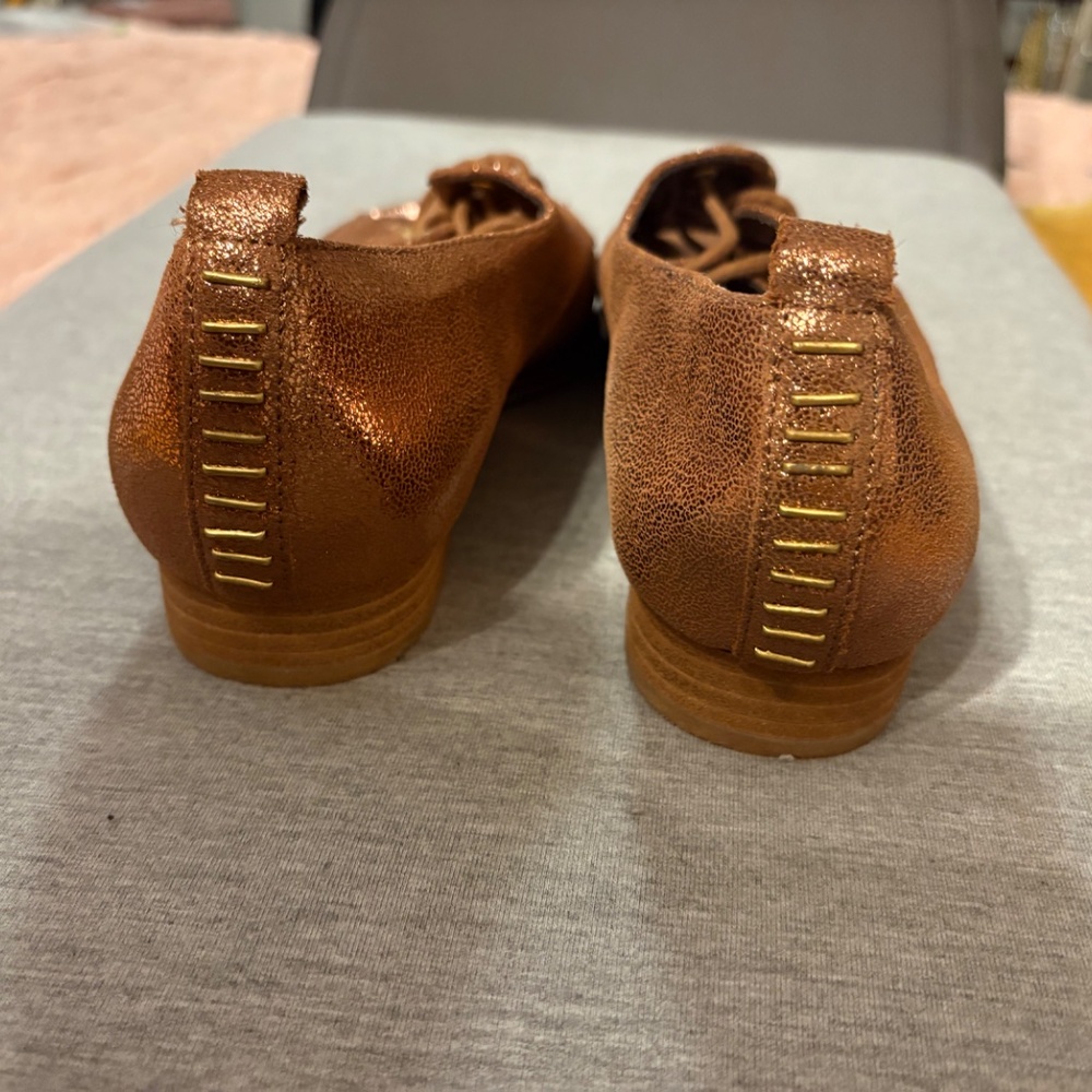 Kelsi Dagger Shoes - Picture 9 of 10